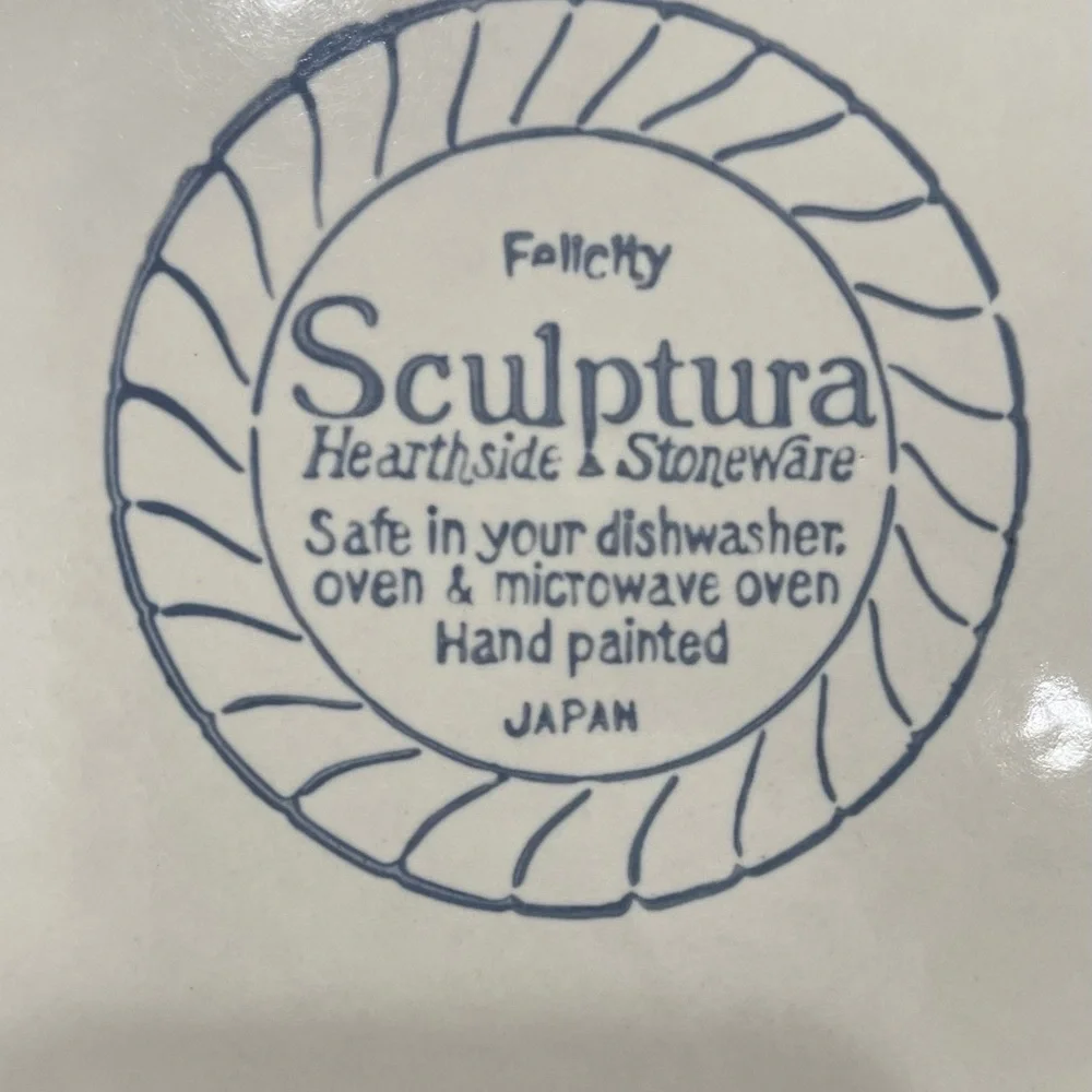Felicity Sculptura Hearthside Stoneware Dinner Plates 10.5 in Set of 2 Vintage